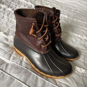 Sperry women’s boots